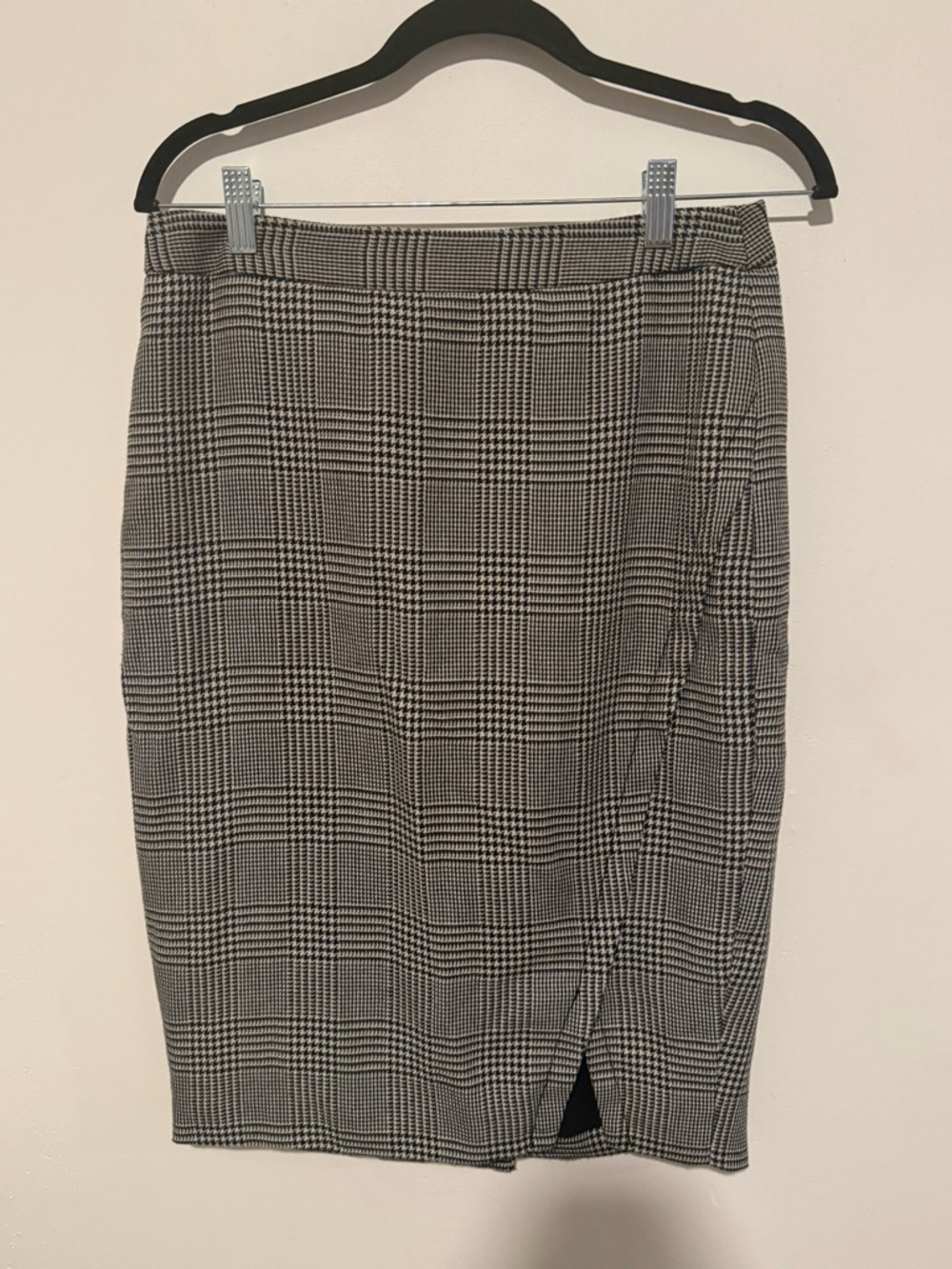 The Limited Black & White Glen Plaid Pencil Skirt